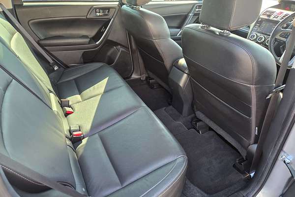 2017 Subaru Forester 2.5i-S S4