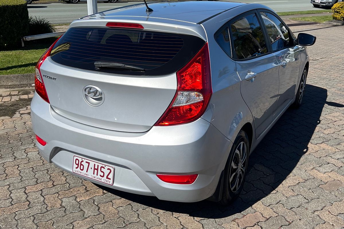 2014 Hyundai Accent Active RB2