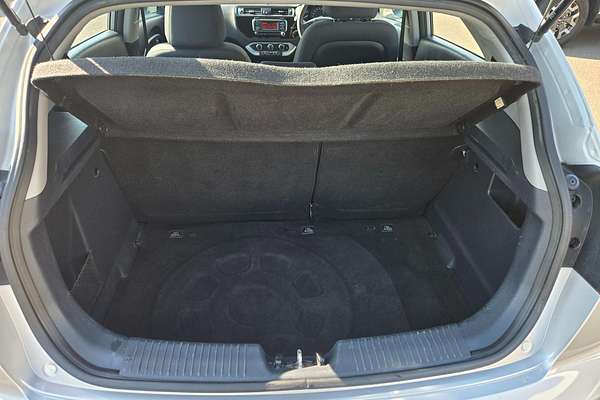 2015 Kia Rio S UB