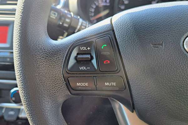 2015 Kia Rio S UB