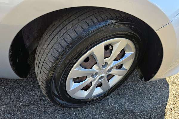2015 Kia Rio S UB