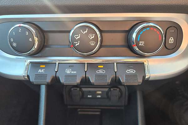 2015 Kia Rio S UB