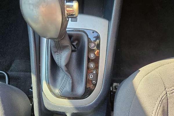 2015 Kia Rio S UB