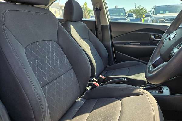 2015 Kia Rio S UB