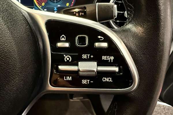 2018 Mercedes-Benz C-Class C200 W205
