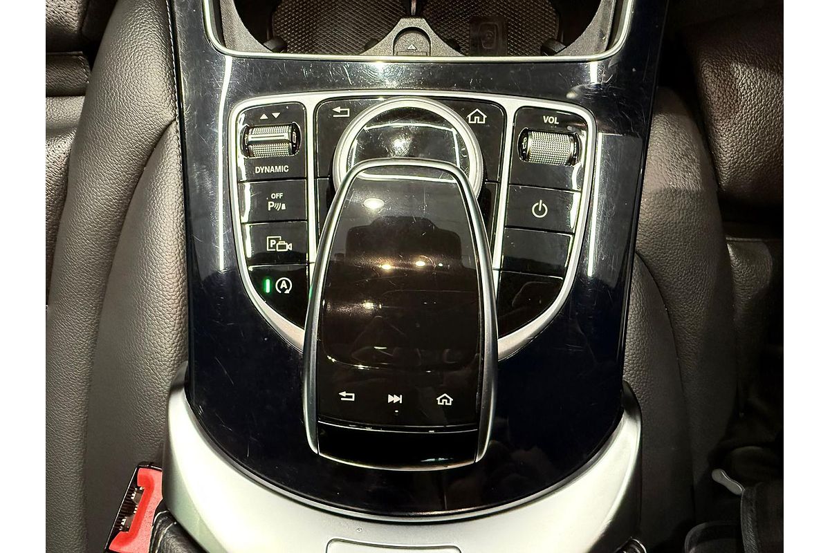 2018 Mercedes-Benz C-Class C200 W205