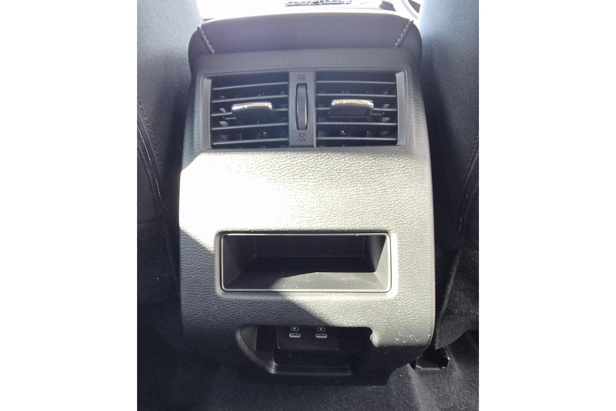 2025 Mitsubishi Outlander LS ZM