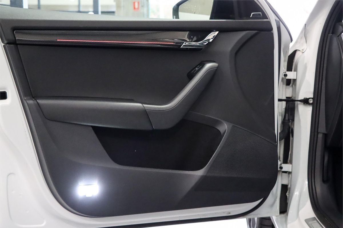 2019 SKODA Octavia RS 245 NE
