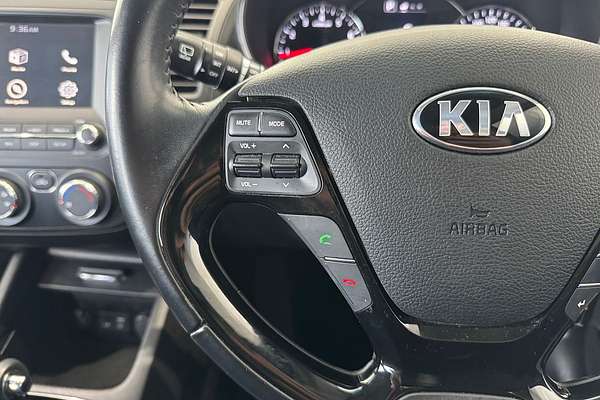 2017 Kia Cerato Sport YD