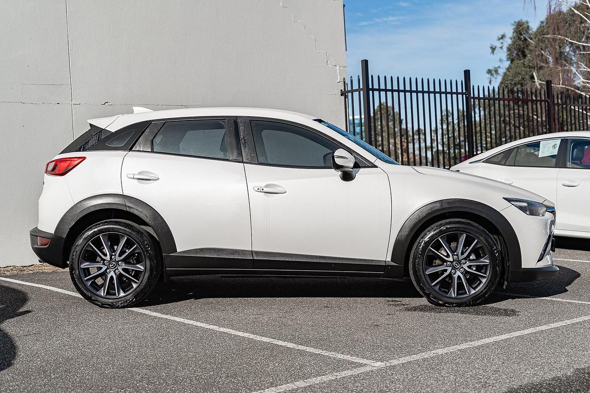 2017 Mazda CX-3 sTouring DK