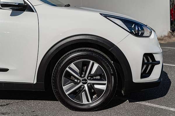 2021 Kia Niro Hybrid S DE