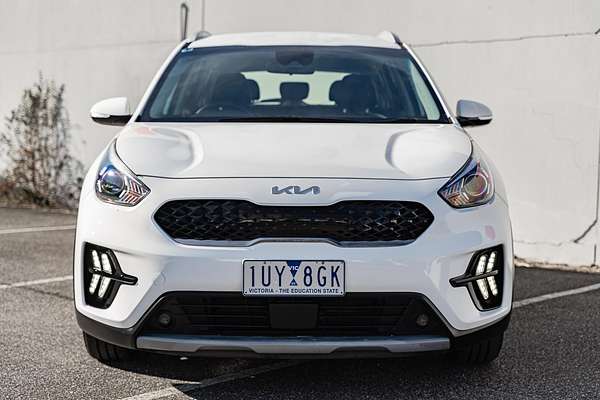 2021 Kia Niro Hybrid S DE
