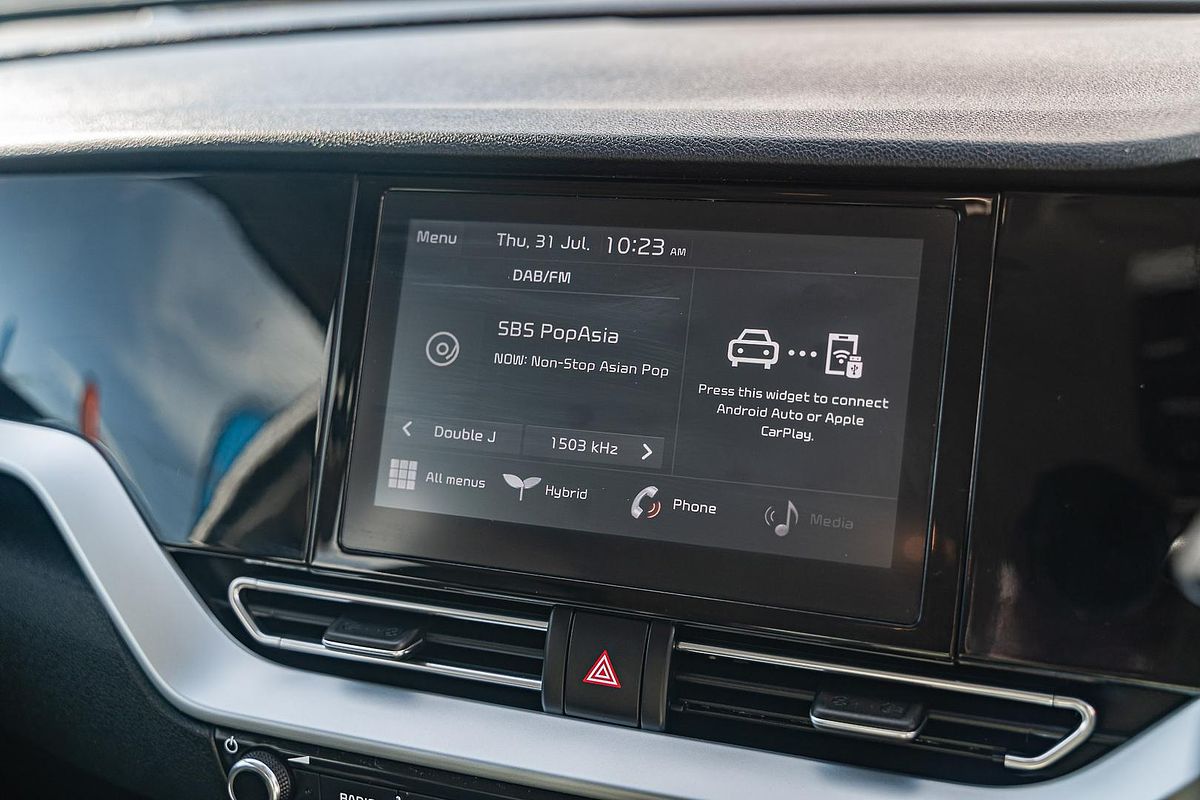 2021 Kia Niro Hybrid S DE