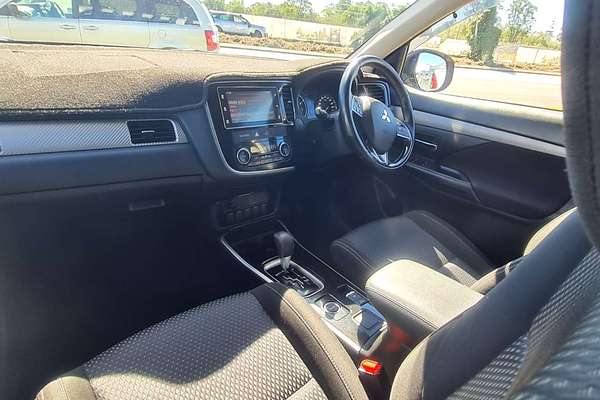 2017 Mitsubishi Outlander LS ZK