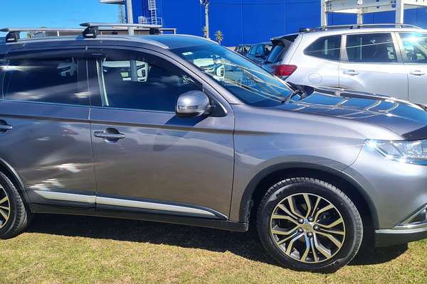 2017 Mitsubishi Outlander LS ZK