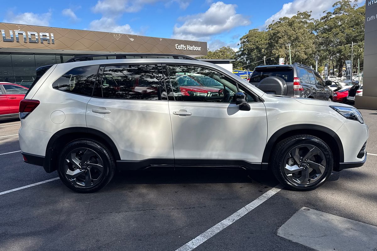2025 Subaru Forester 2.5i Sport S5