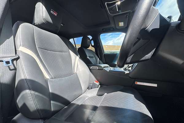 2022 Toyota Landcruiser GR Sport FJA300R
