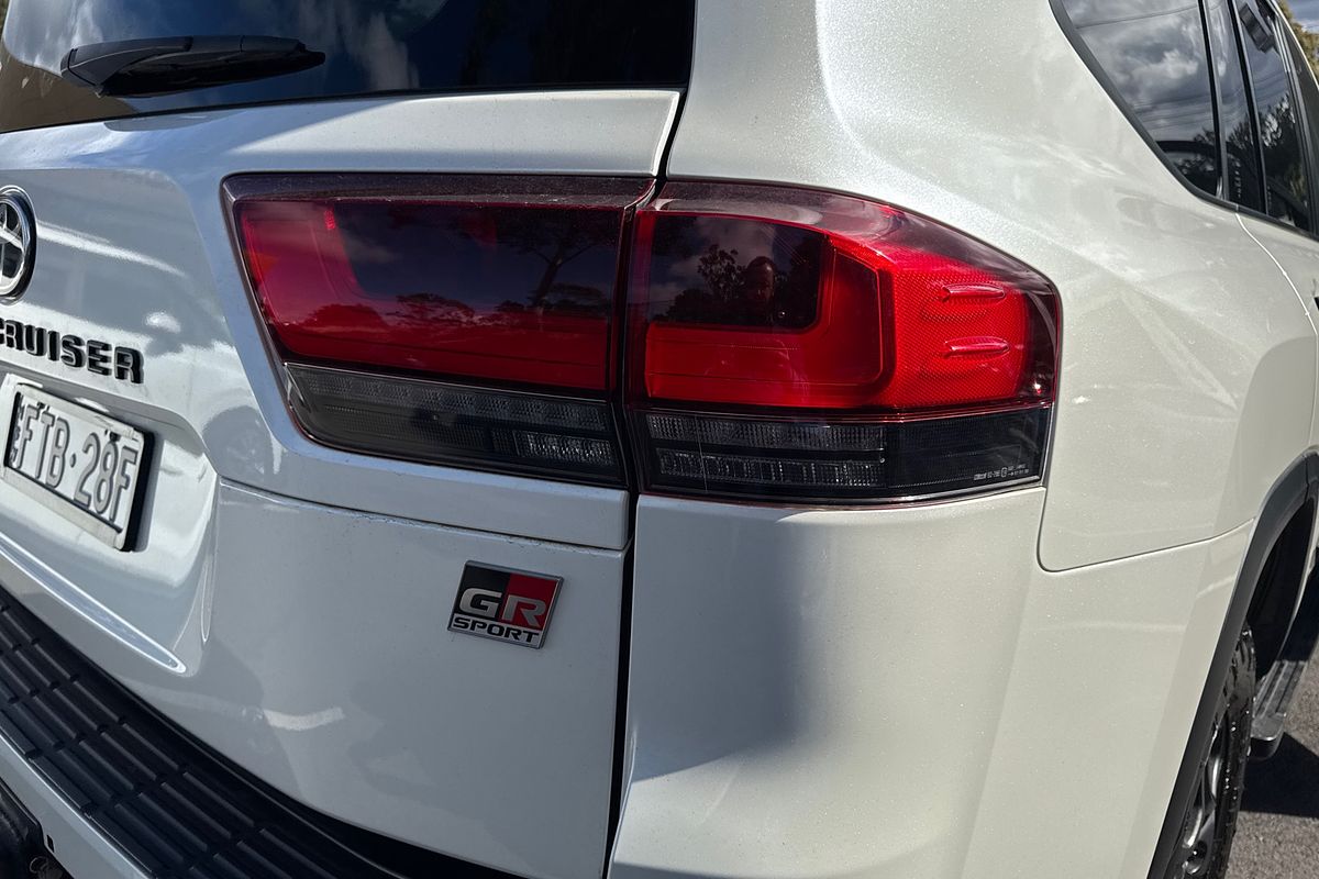 2022 Toyota Landcruiser GR Sport FJA300R