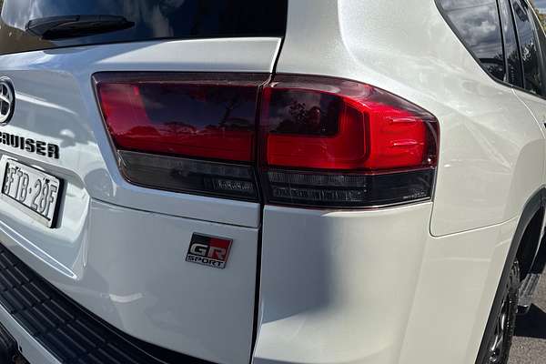 2022 Toyota Landcruiser GR Sport FJA300R