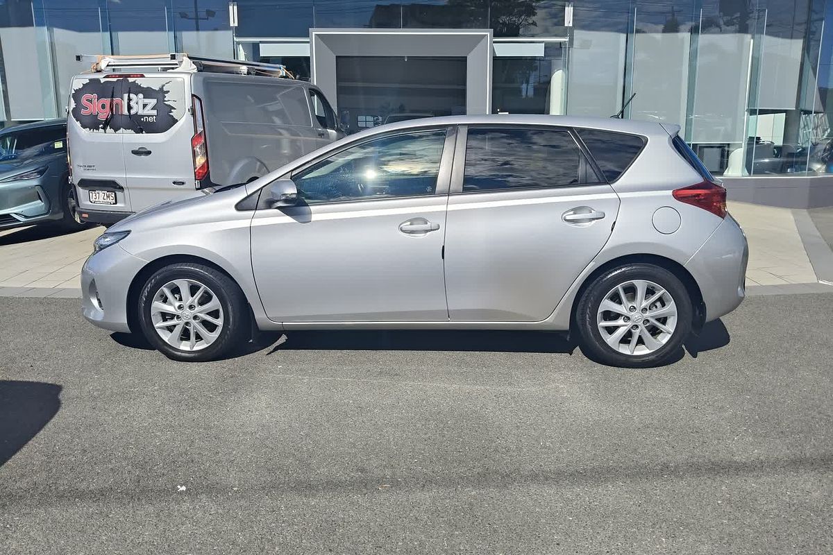 2013 Toyota Corolla Ascent Sport ZRE182R