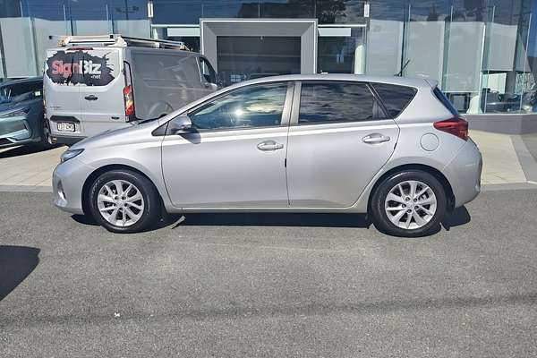 2013 Toyota Corolla Ascent Sport ZRE182R