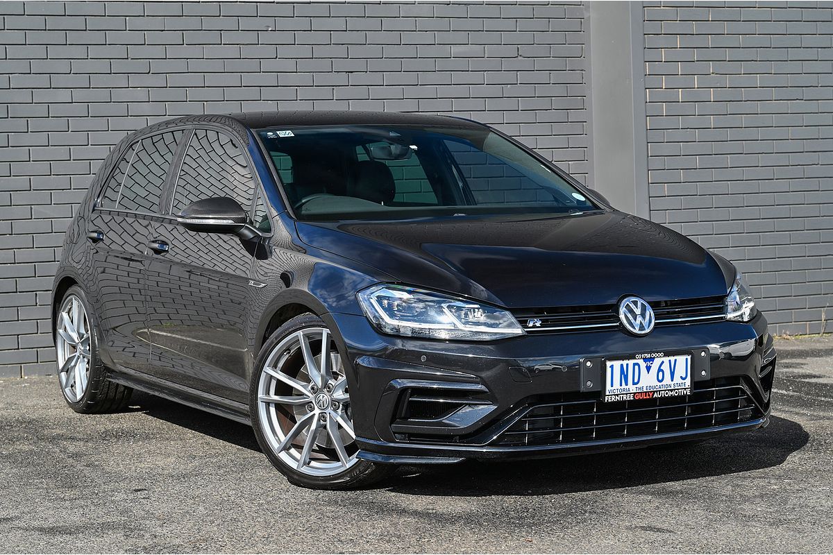 2017 Volkswagen Golf R Wolfsburg Edition 7.5