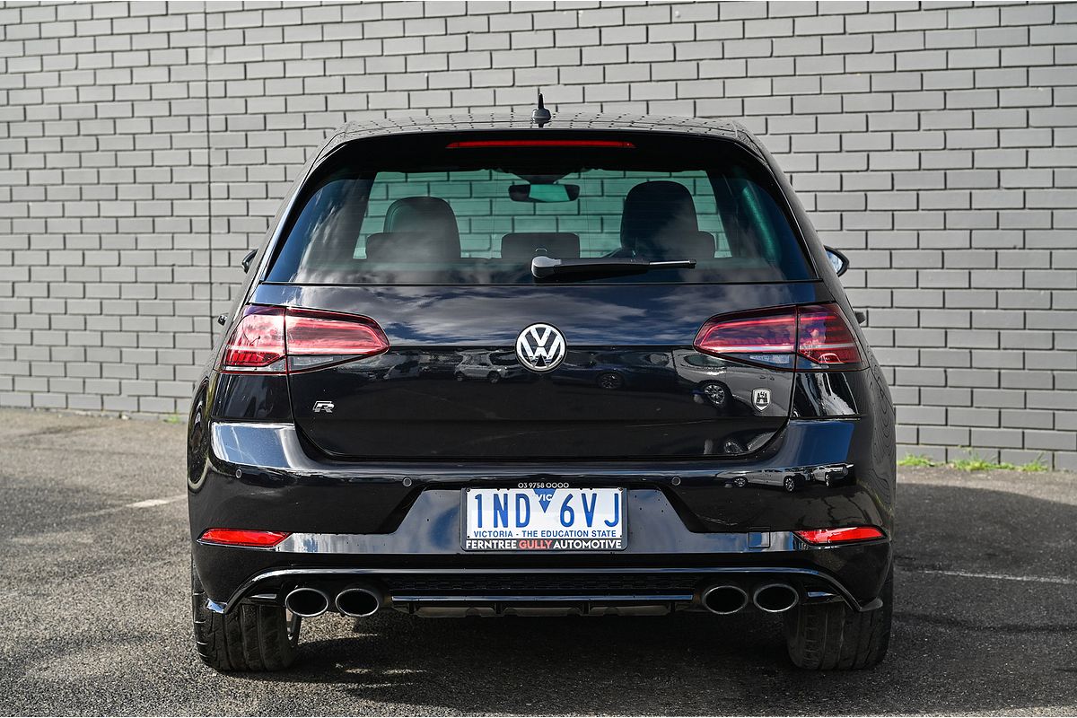 2017 Volkswagen Golf R Wolfsburg Edition 7.5