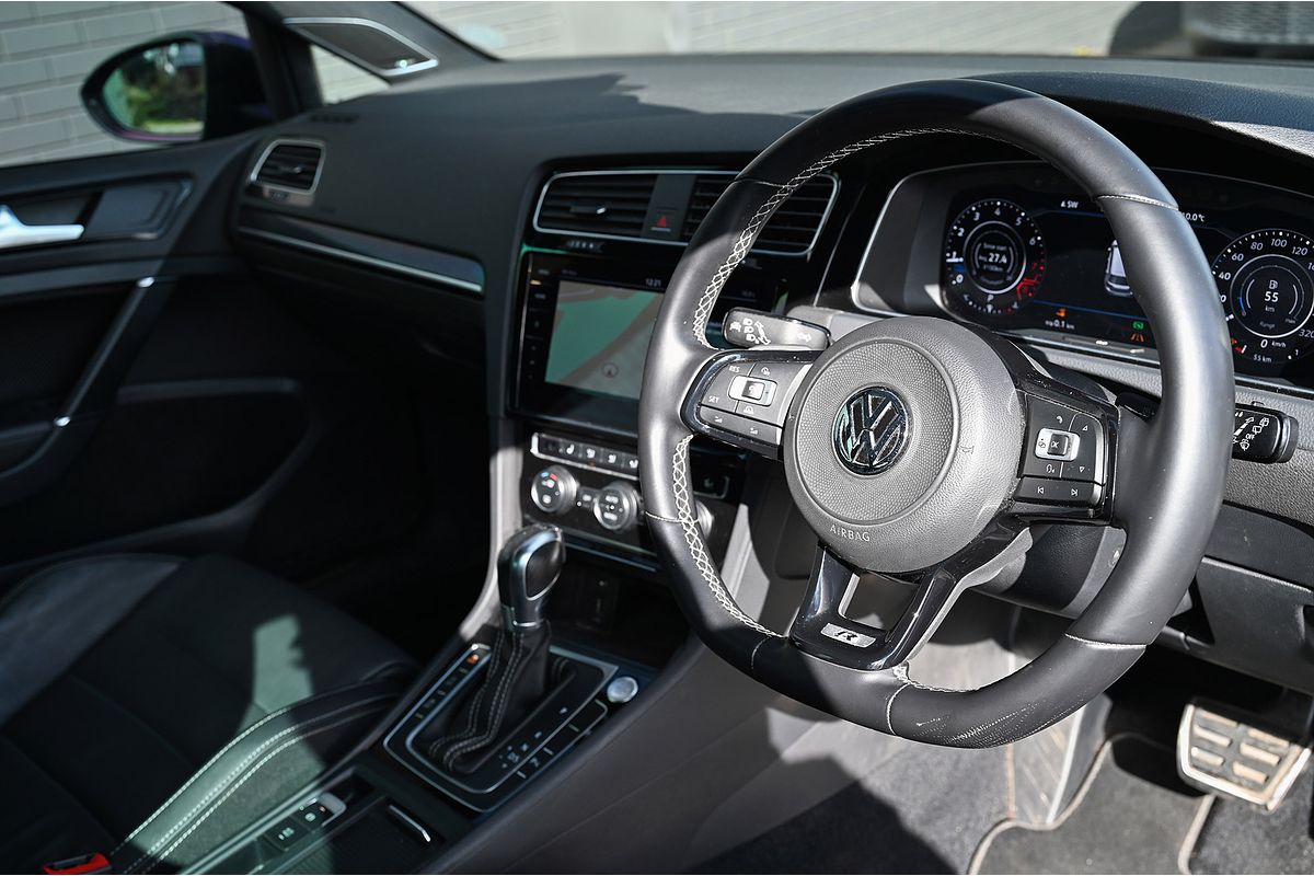 2017 Volkswagen Golf R Wolfsburg Edition 7.5
