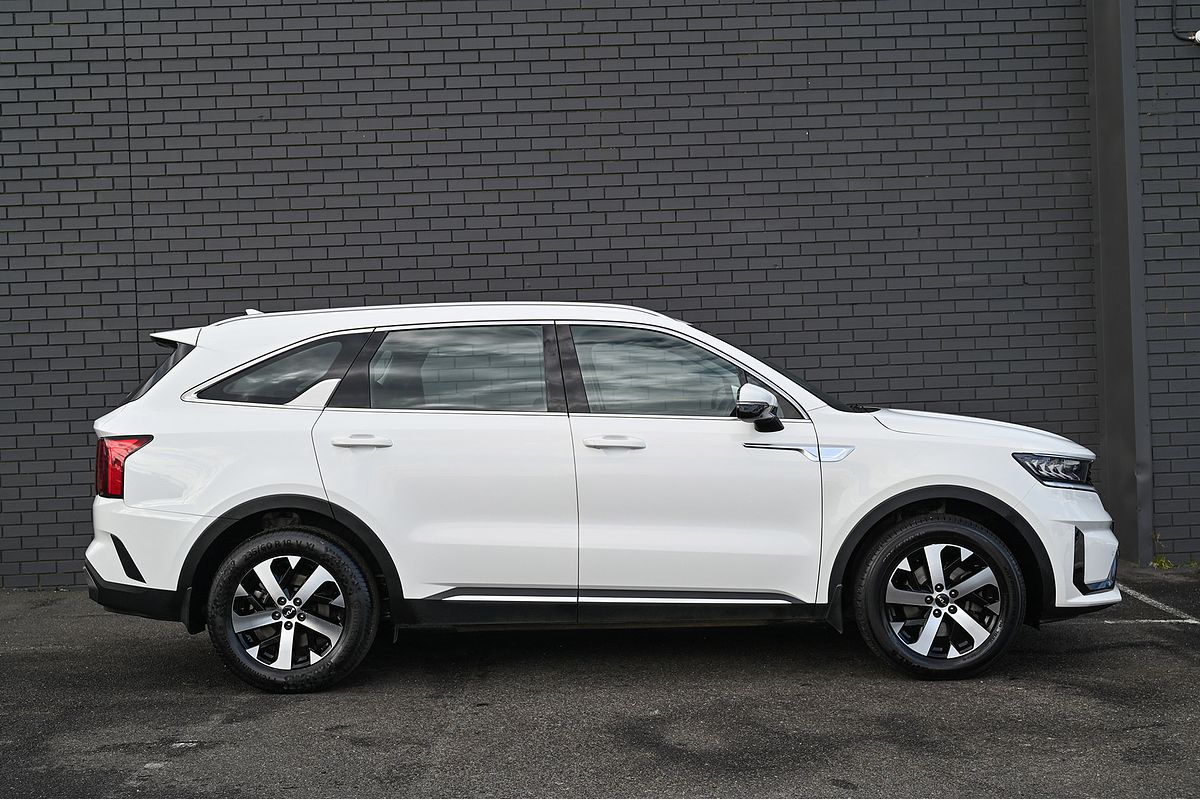 2022 Kia Sorento Sport MQ4