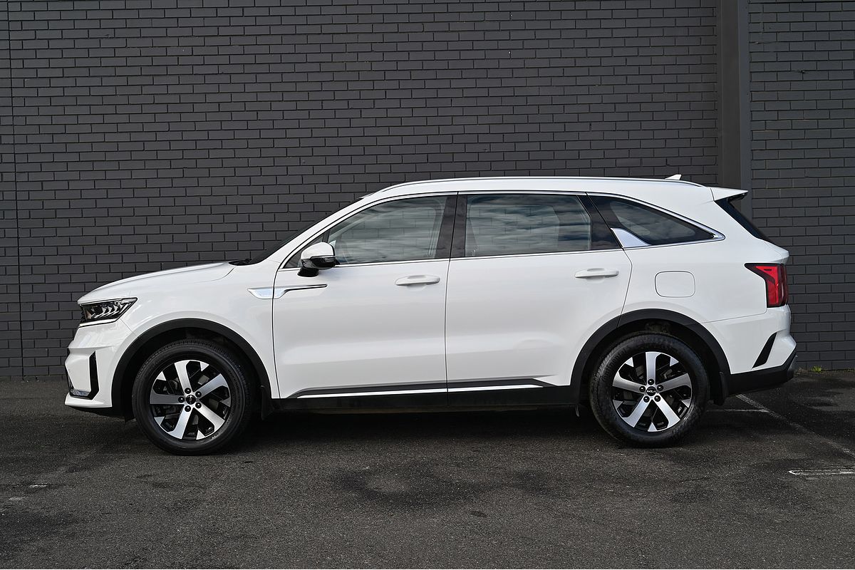 2022 Kia Sorento Sport MQ4