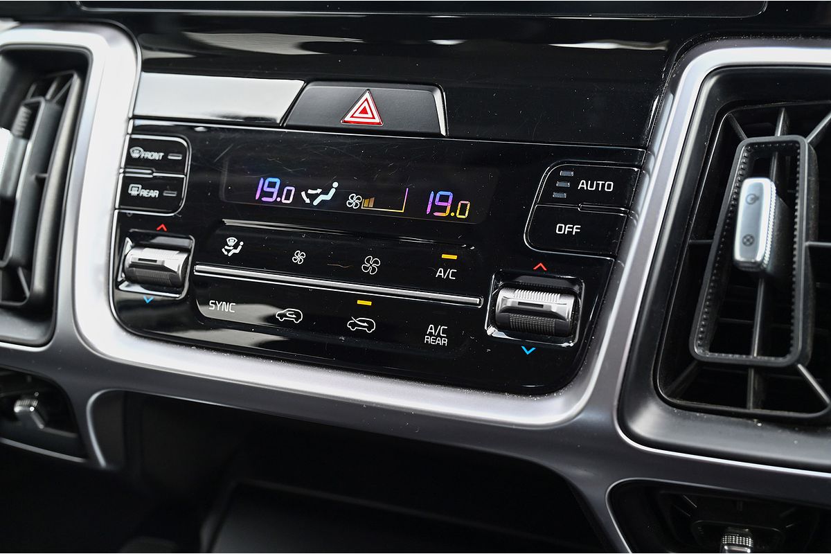 2022 Kia Sorento Sport MQ4