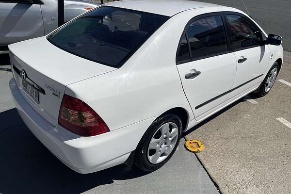 2005 Toyota Corolla Ascent ZZE122R