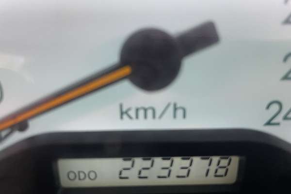 2005 Toyota Corolla Ascent ZZE122R