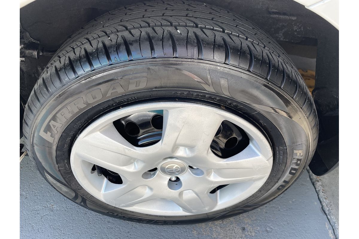 2005 Toyota Corolla Ascent ZZE122R