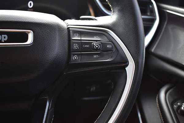 2022 Jeep Grand Cherokee L Night Eagle WL