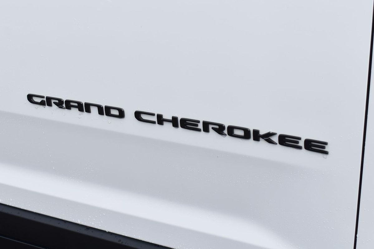 2022 Jeep Grand Cherokee L Night Eagle WL