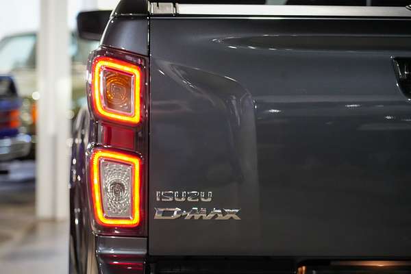 2023 Isuzu D-MAX X-TERRAIN 4X4