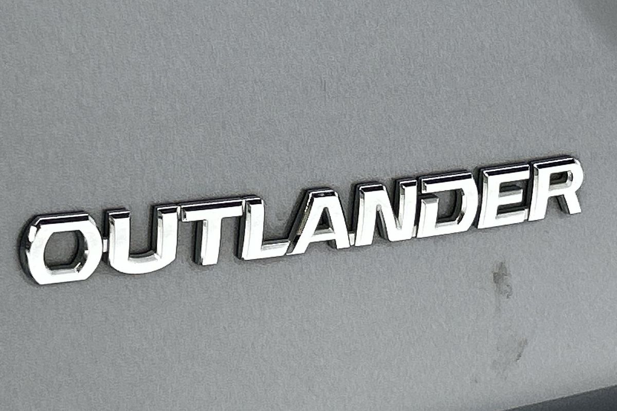 2019 Mitsubishi Outlander ES ZL