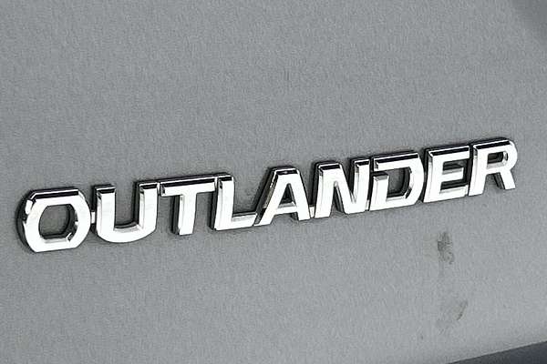 2019 Mitsubishi Outlander ES ZL