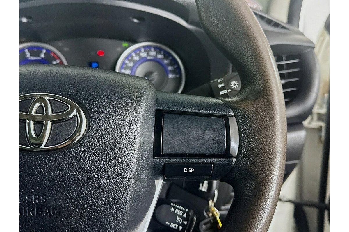 2017 Toyota Hilux SR GUN126R 4X4