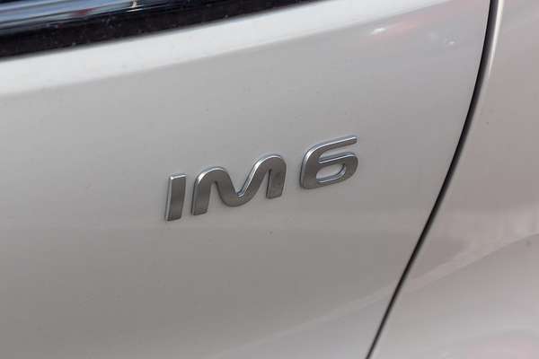 2025 MG IM6 Performance S12L