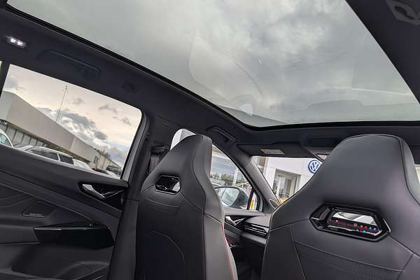 2025 Volkswagen ID.4 GTX E2