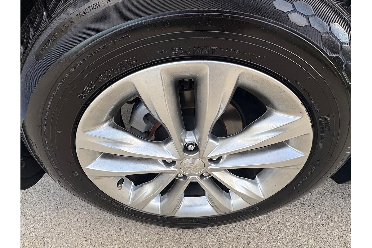 2017 Hyundai Santa Fe Elite DM5 Series II