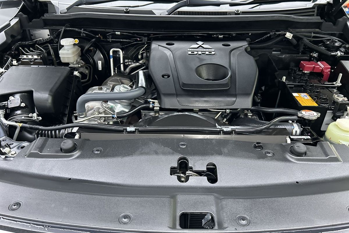 2023 Mitsubishi Pajero Sport GLS QF