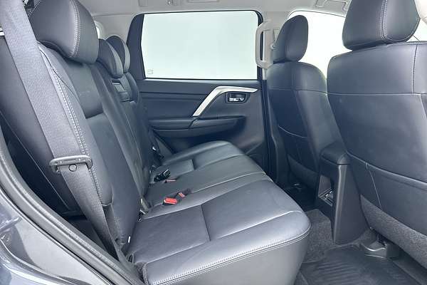 2023 Mitsubishi Pajero Sport GLS QF