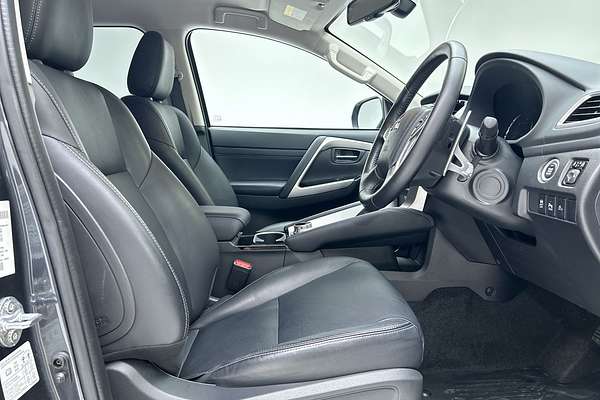 2023 Mitsubishi Pajero Sport GLS QF