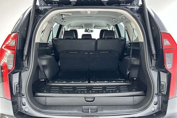 2023 Mitsubishi Pajero Sport GLS QF