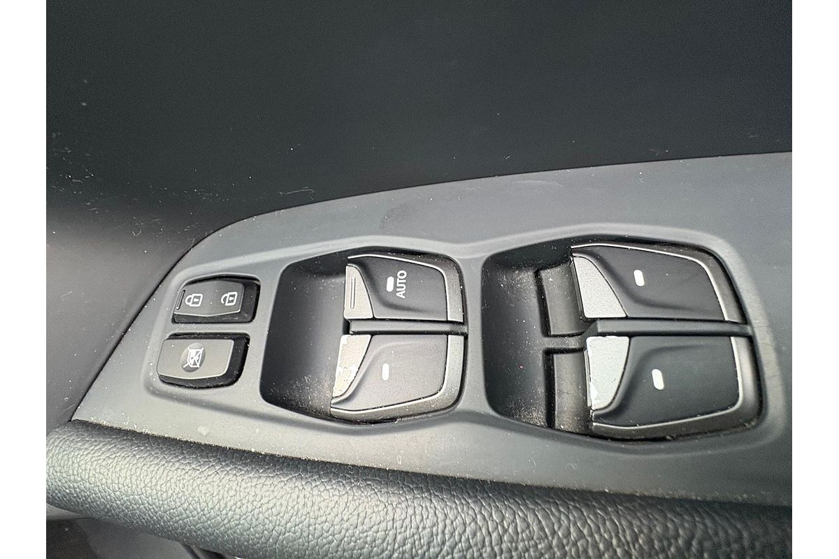 2017 Hyundai Santa Fe Elite DM5 Series II