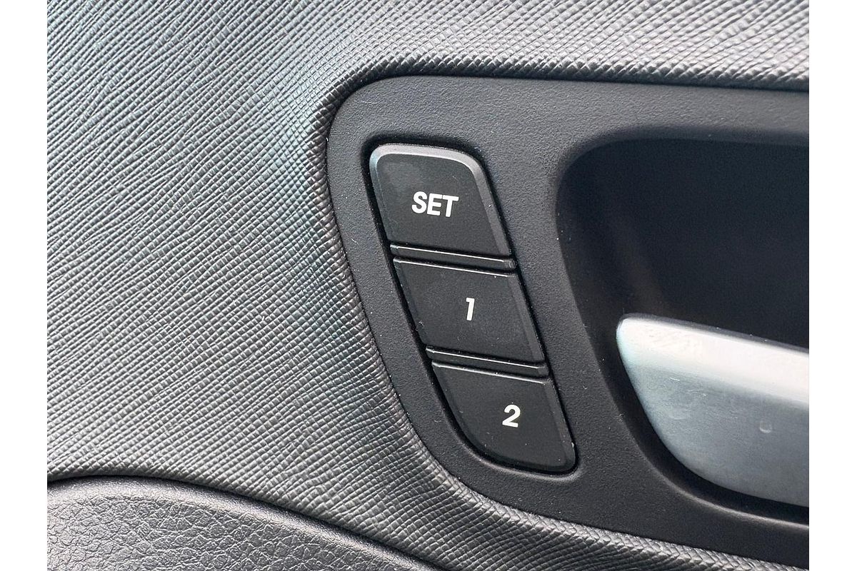 2017 Hyundai Santa Fe Elite DM5 Series II