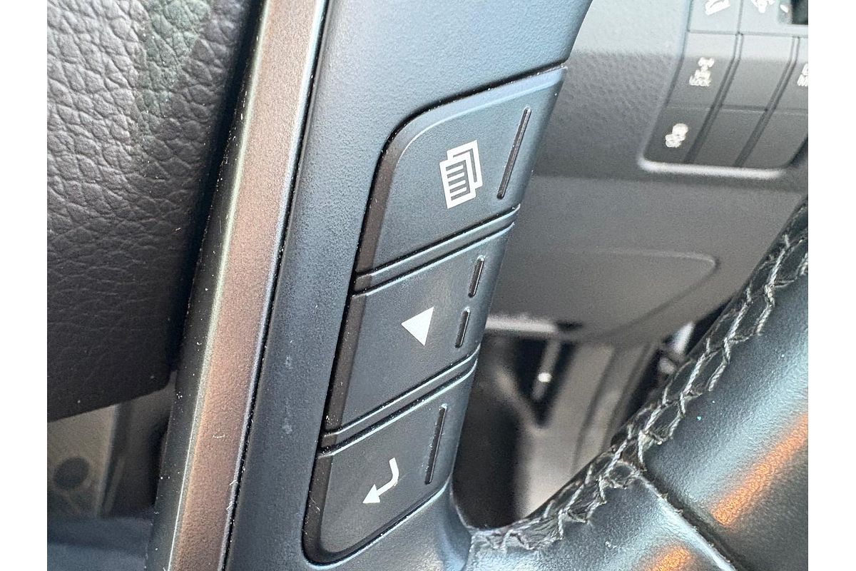 2017 Hyundai Santa Fe Elite DM5 Series II